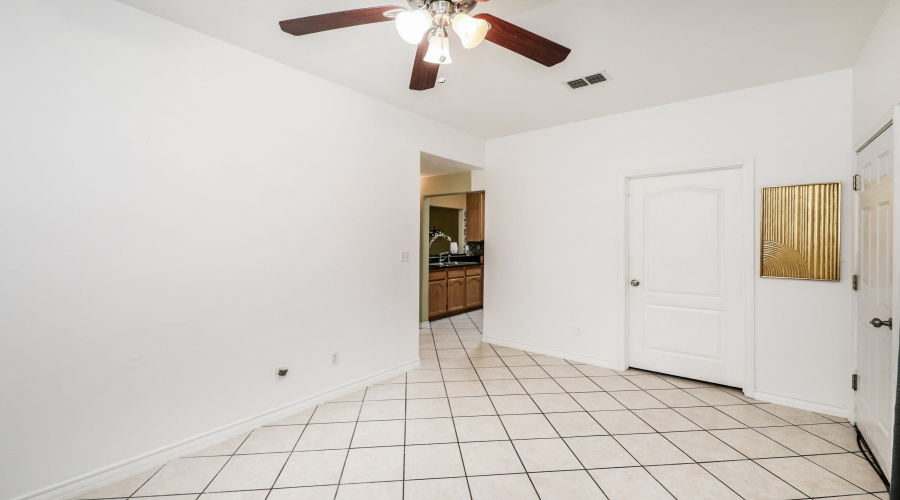 1000 Ranchway Dr, LAREDO, Texas 78041, 3 Bedrooms Bedrooms, 6 Rooms Rooms,3 BathroomsBathrooms,Residential,For Rent,1000 Ranchway Dr,20262254