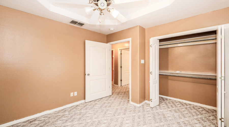 1000 Ranchway Dr, LAREDO, Texas 78041, 3 Bedrooms Bedrooms, 6 Rooms Rooms,3 BathroomsBathrooms,Residential,For Rent,1000 Ranchway Dr,20262254