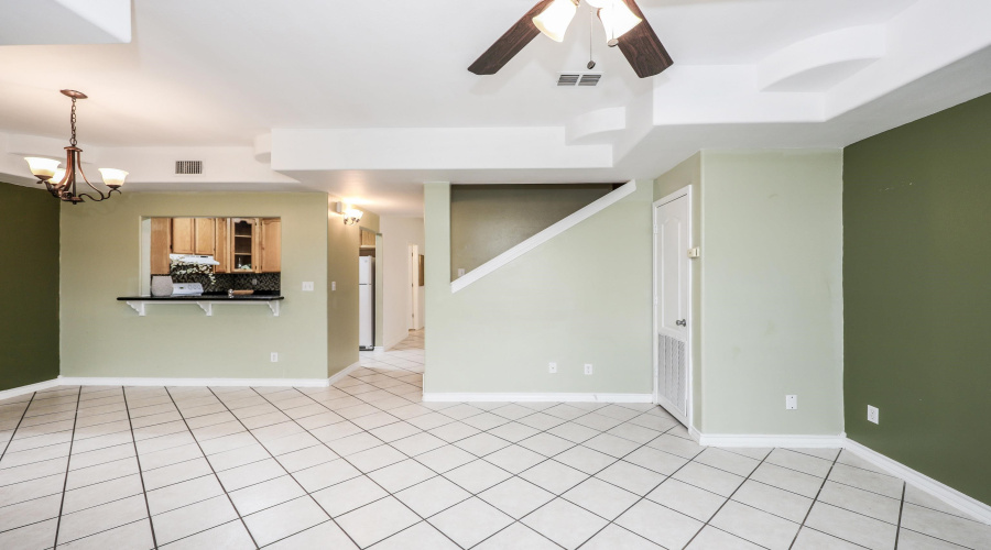 1000 Ranchway Dr, LAREDO, Texas 78041, 3 Bedrooms Bedrooms, 6 Rooms Rooms,3 BathroomsBathrooms,Residential,For Rent,1000 Ranchway Dr,20262254
