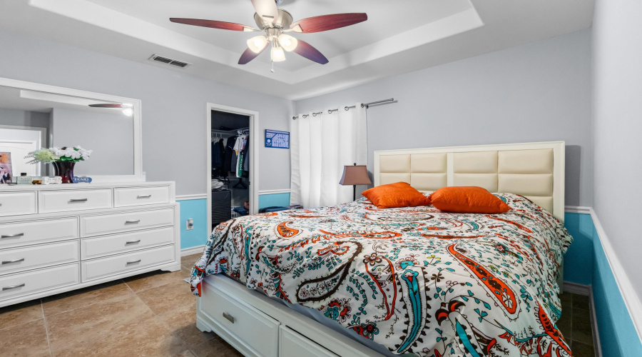 214 Bluff Oak Dr, Laredo, Texas 78045, 3 Bedrooms Bedrooms, 3 Rooms Rooms,3 BathroomsBathrooms,Residential,For Sale,214 Bluff Oak Dr,20262255