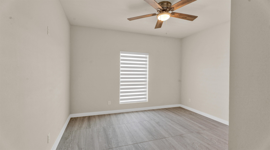 7613 King Arthurs Ct, Laredo, Texas 78041, 3 Bedrooms Bedrooms, 1 Room Rooms,2 BathroomsBathrooms,Residential,For Rent,7613 King Arthurs Ct,20262281