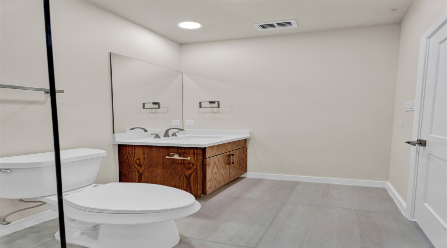 7613 King Arthurs Ct, Laredo, Texas 78041, 3 Bedrooms Bedrooms, 1 Room Rooms,2 BathroomsBathrooms,Residential,For Rent,7613 King Arthurs Ct,20262283