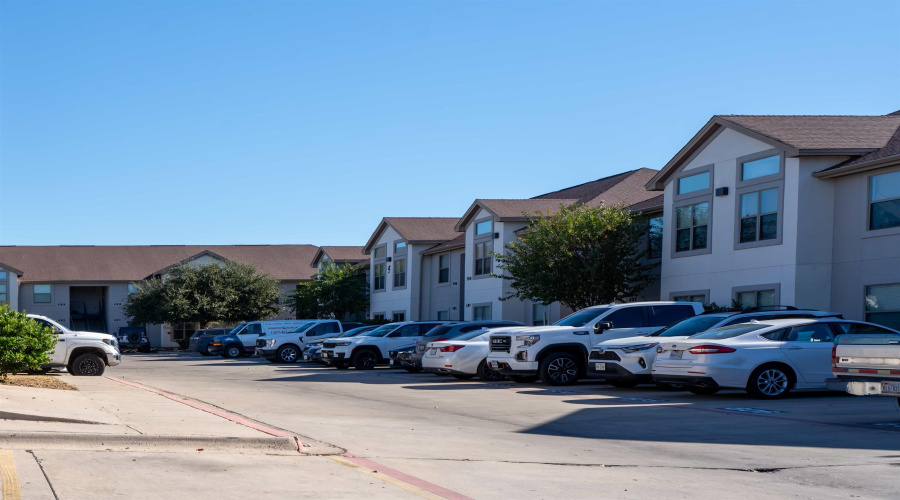 7607 King Arthurs Ct, Laredo, Texas 78041, 2 Bedrooms Bedrooms, 2 Rooms Rooms,2 BathroomsBathrooms,Residential,For Rent,7607 King Arthurs Ct,20262301