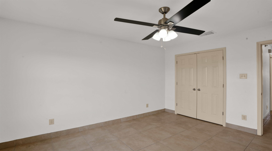 7607 King Arthurs Ct, Laredo, Texas 78041, 2 Bedrooms Bedrooms, 2 Rooms Rooms,2 BathroomsBathrooms,Residential,For Rent,7607 King Arthurs Ct,20262305