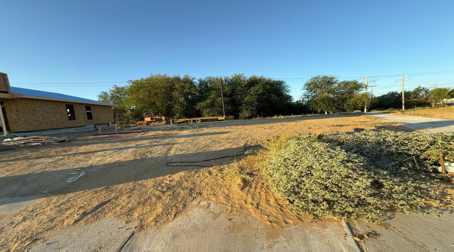 5001 Carambola Ln., Laredo, Texas 78046, 4 Bedrooms Bedrooms, 5 Rooms Rooms,2 BathroomsBathrooms,Residential,For Sale,5001 Carambola Ln.,20262310