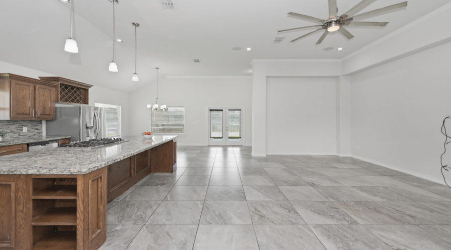 7225 Sylvia Plath Dr, Laredo, Texas 78045, 4 Bedrooms Bedrooms, 9 Rooms Rooms,2 BathroomsBathrooms,Residential,For Rent,7225 Sylvia Plath Dr,20262311