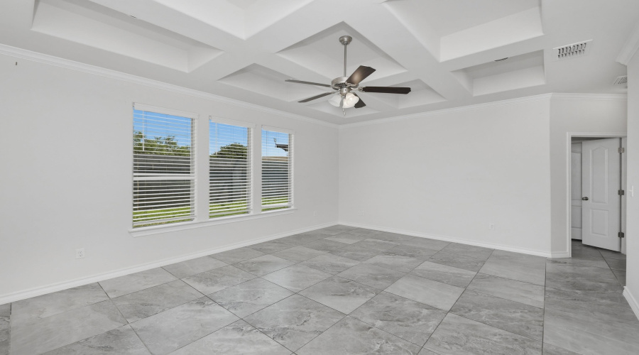 7225 Sylvia Plath Dr, Laredo, Texas 78045, 4 Bedrooms Bedrooms, 9 Rooms Rooms,2 BathroomsBathrooms,Residential,For Rent,7225 Sylvia Plath Dr,20262311