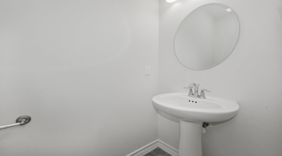 7225 Sylvia Plath Dr, Laredo, Texas 78045, 4 Bedrooms Bedrooms, 9 Rooms Rooms,2 BathroomsBathrooms,Residential,For Rent,7225 Sylvia Plath Dr,20262311
