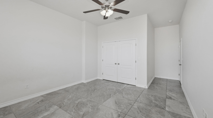 7225 Sylvia Plath Dr, Laredo, Texas 78045, 4 Bedrooms Bedrooms, 9 Rooms Rooms,2 BathroomsBathrooms,Residential,For Rent,7225 Sylvia Plath Dr,20262311