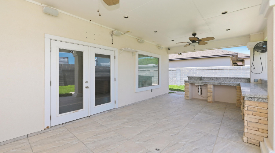 7225 Sylvia Plath Dr, Laredo, Texas 78045, 4 Bedrooms Bedrooms, 9 Rooms Rooms,2 BathroomsBathrooms,Residential,For Rent,7225 Sylvia Plath Dr,20262311