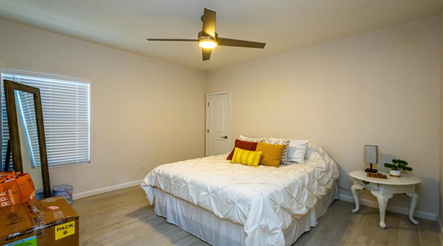 1428 Los Estribos Dr., Laredo, Texas 78046, 3 Bedrooms Bedrooms, 6 Rooms Rooms,2 BathroomsBathrooms,Residential,For Sale,1428 Los Estribos Dr.,20262314