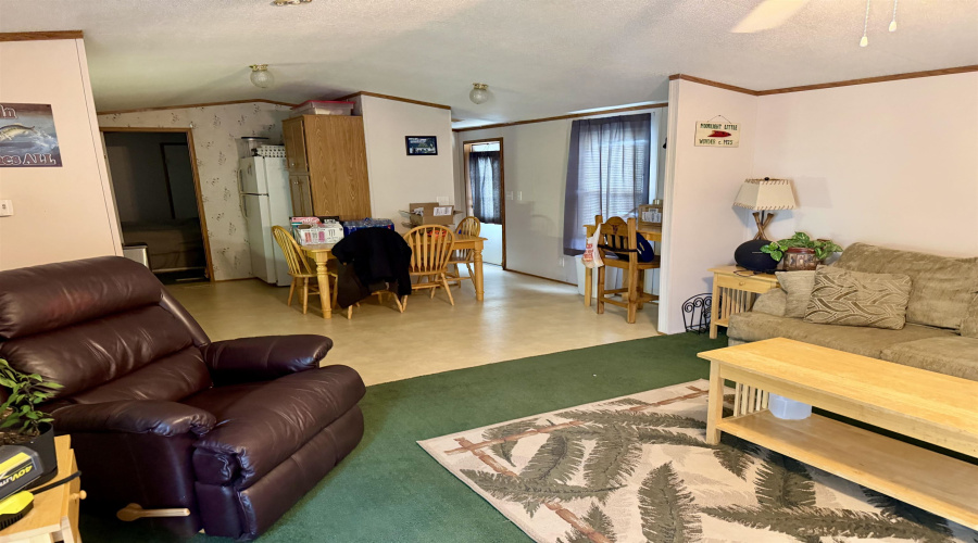 132 N. Jab Dr., Zapata, Texas 78076, 3 Bedrooms Bedrooms, 5 Rooms Rooms,2 BathroomsBathrooms,Residential,For Sale,132 N. Jab Dr.,20262317