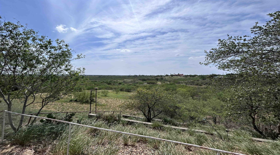 132 N. Jab Dr., Zapata, Texas 78076, 3 Bedrooms Bedrooms, 5 Rooms Rooms,2 BathroomsBathrooms,Residential,For Sale,132 N. Jab Dr.,20262317