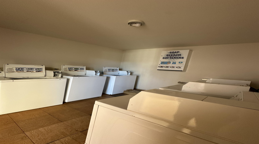 1610 E Plum St, Laredo, Texas 78043, 2 Bedrooms Bedrooms, 3 Rooms Rooms,1 BathroomBathrooms,Residential,For Rent,1610 E Plum St,20262320