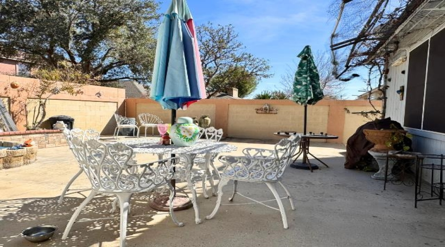107 Castellanos Ct, laredo, Texas 78045, 4 Bedrooms Bedrooms, 6 Rooms Rooms,3 BathroomsBathrooms,Residential,For Sale,107 Castellanos Ct,20262327