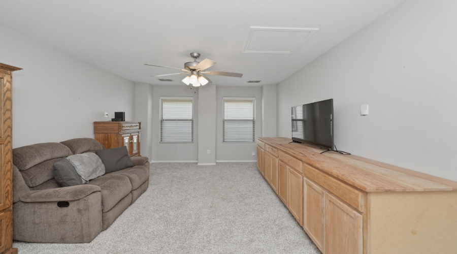 1423 Sambar Lp, Laredo, Texas 78045, 4 Bedrooms Bedrooms, 8 Rooms Rooms,3 BathroomsBathrooms,Residential,For Sale,1423 Sambar Lp,20262330