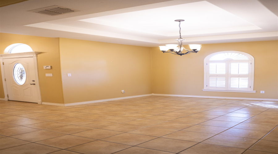 415 Starling Creek Lp, Laredo, Texas 78045, 3 Bedrooms Bedrooms, 5 Rooms Rooms,2 BathroomsBathrooms,Residential,For Rent,415 Starling Creek Lp,20262332