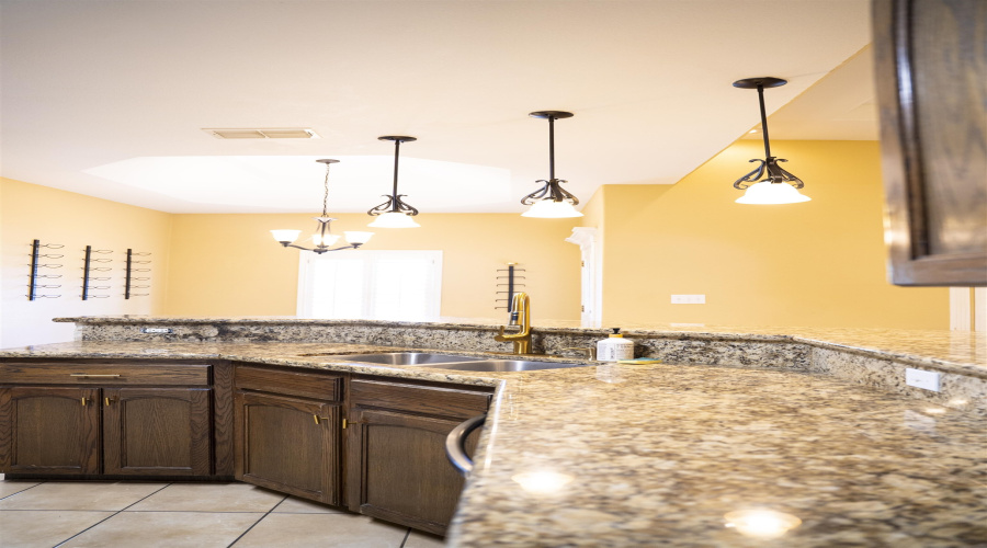 415 Starling Creek Lp, Laredo, Texas 78045, 3 Bedrooms Bedrooms, 5 Rooms Rooms,2 BathroomsBathrooms,Residential,For Rent,415 Starling Creek Lp,20262332