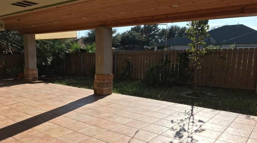 316 Cinnamon Teal Lp, Laredo, Texas 78045-4118, 4 Bedrooms Bedrooms, 6 Rooms Rooms,3 BathroomsBathrooms,Residential,For Rent,316 Cinnamon Teal Lp,20262333