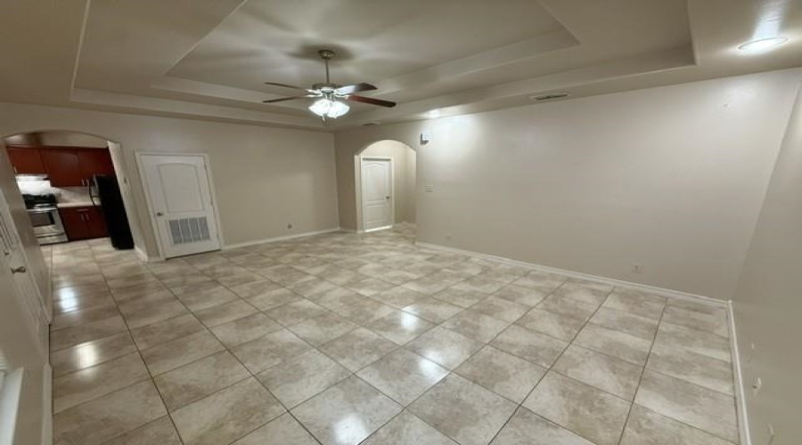 710 Alta Vista Dr, Laredo, Texas 78041, 2 Bedrooms Bedrooms, 4 Rooms Rooms,2 BathroomsBathrooms,Residential,For Rent,710 Alta Vista Dr,20262335