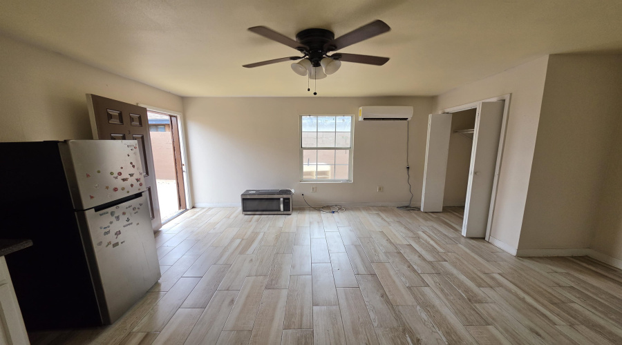 301 Soria Dr, laredo, Texas 78046, 1 Bedroom Bedrooms, 1 Room Rooms,1 BathroomBathrooms,Residential,For Rent,301 Soria Dr,20262336