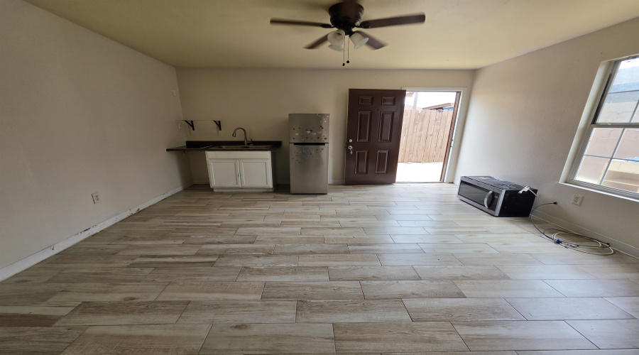 301 Soria Dr, laredo, Texas 78046, 1 Bedroom Bedrooms, 1 Room Rooms,1 BathroomBathrooms,Residential,For Rent,301 Soria Dr,20262336