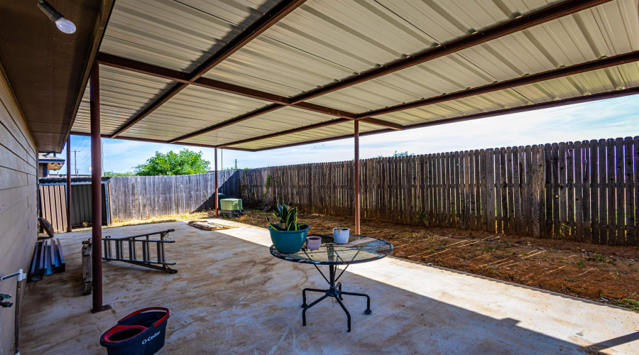 1631 Ann Harbor St, Laredo, Texas 78045, 4 Bedrooms Bedrooms, 5 Rooms Rooms,2 BathroomsBathrooms,Residential,For Sale,1631 Ann Harbor St,20262341