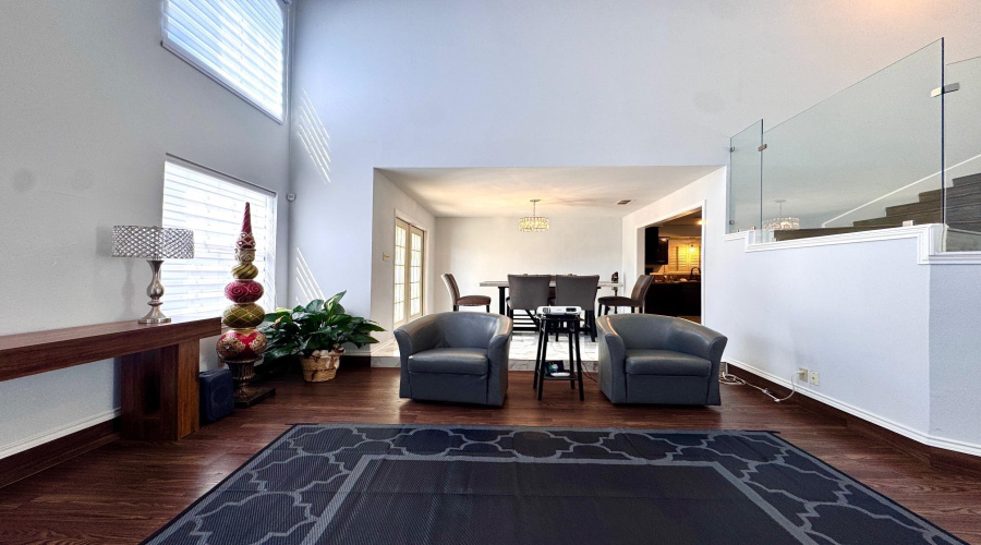 128 Tamarack Lp, LAREDO, Texas 78045, 3 Bedrooms Bedrooms, 6 Rooms Rooms,3 BathroomsBathrooms,Residential,For Sale,128 Tamarack Lp,20262342