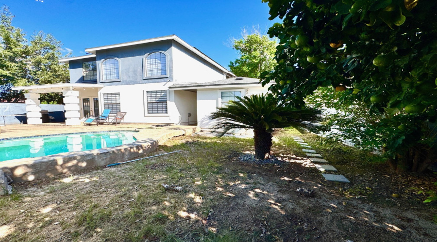 128 Tamarack Lp, LAREDO, Texas 78045, 3 Bedrooms Bedrooms, 6 Rooms Rooms,3 BathroomsBathrooms,Residential,For Sale,128 Tamarack Lp,20262342