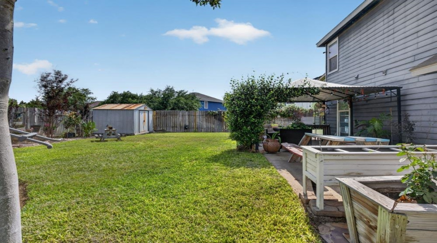 17547 Port Bolivar Dr, Laredo, Texas 78045, 4 Bedrooms Bedrooms, 6 Rooms Rooms,2 BathroomsBathrooms,Residential,For Sale,17547 Port Bolivar Dr,20262343