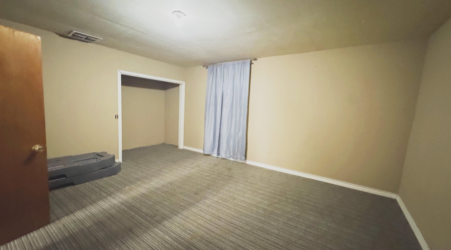 14208 Business Ave, Laredo, Texas 78045, 1 Bedroom Bedrooms, 21 Rooms Rooms,4 BathroomsBathrooms,Commercial/industrial,For Rent,14208 Business Ave,20262360