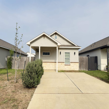 4220 Gavilan Dr., Laredo, Texas 78046, 3 Bedrooms Bedrooms, 5 Rooms Rooms,2 BathroomsBathrooms,Residential,For Sale,4220 Gavilan Dr.,20262348