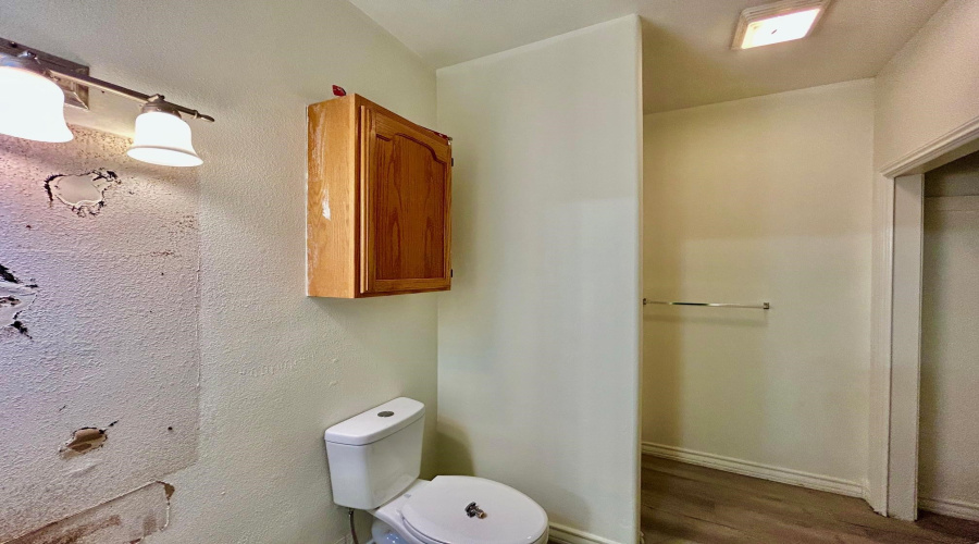 1000 Ranchway Dr, Laredo, Texas 78045, 3 Bedrooms Bedrooms, 6 Rooms Rooms,3 BathroomsBathrooms,Residential,For Rent,1000 Ranchway Dr,20262351