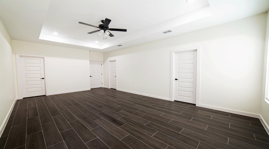 1701 Belgian Blue Lp., Laredo, Texas 78046, 5 Bedrooms Bedrooms, 6 Rooms Rooms,2 BathroomsBathrooms,Residential,For Sale,1701 Belgian Blue Lp.,20262363