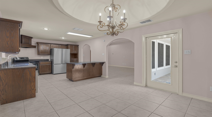 8710 Allegheny St, Laredo, Texas 78045, 4 Bedrooms Bedrooms, 5 Rooms Rooms,2 BathroomsBathrooms,Residential,For Sale,8710 Allegheny St,20261458