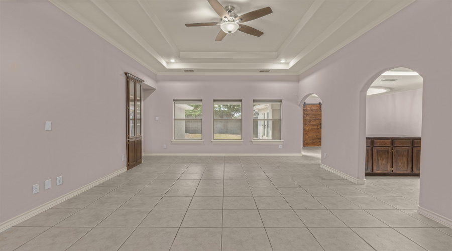 8710 Allegheny St, Laredo, Texas 78045, 4 Bedrooms Bedrooms, 5 Rooms Rooms,2 BathroomsBathrooms,Residential,For Sale,8710 Allegheny St,20261458
