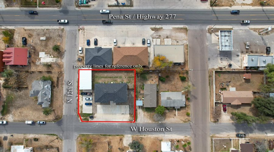 1200 W Houston St, Carrizo Springs, Texas 78834, ,Multi-family,For Sale,1200 W Houston St,20262377