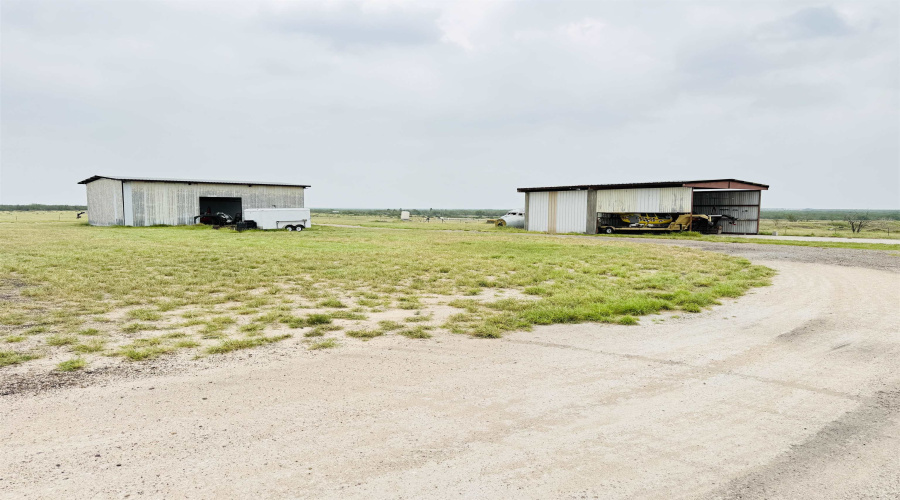 11746 S SH 359, Laredo, Texas 78043, 1 Bedroom Bedrooms, 51 Rooms Rooms,2 BathroomsBathrooms,Commercial/industrial,For Sale,11746 S SH 359,20262376