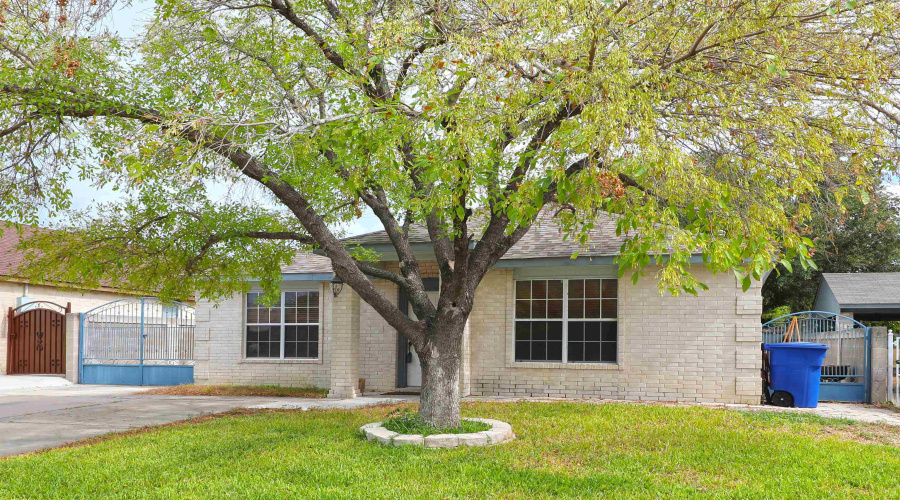 1851 Arctic Ct, LAREDO, Texas 78041, 3 Bedrooms Bedrooms, 6 Rooms Rooms,2 BathroomsBathrooms,Residential,For Rent,1851 Arctic Ct,20262379