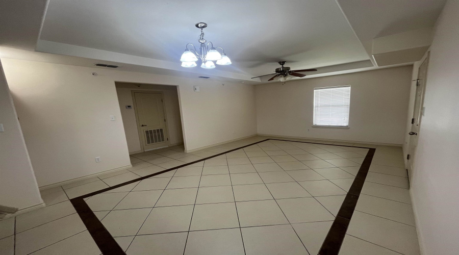 7615 Laguna Del Mar Ct, Laredo, Texas 78041, 2 Bedrooms Bedrooms, 3 Rooms Rooms,2 BathroomsBathrooms,Residential,For Rent,7615 Laguna Del Mar Ct,20262380