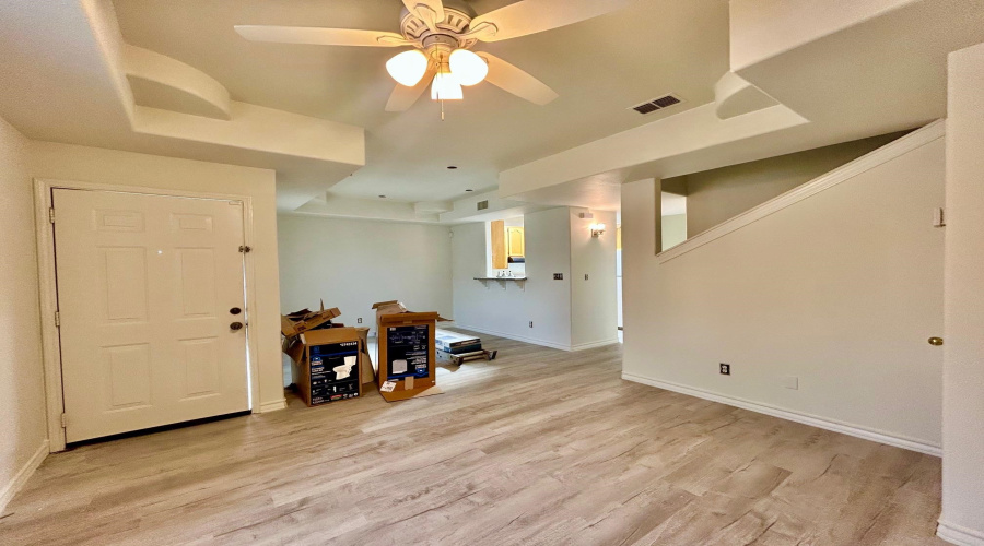 1000 Ranchway Dr, Laredo, Texas 78045, 3 Bedrooms Bedrooms, 6 Rooms Rooms,3 BathroomsBathrooms,Residential,For Sale,1000 Ranchway Dr,20262381