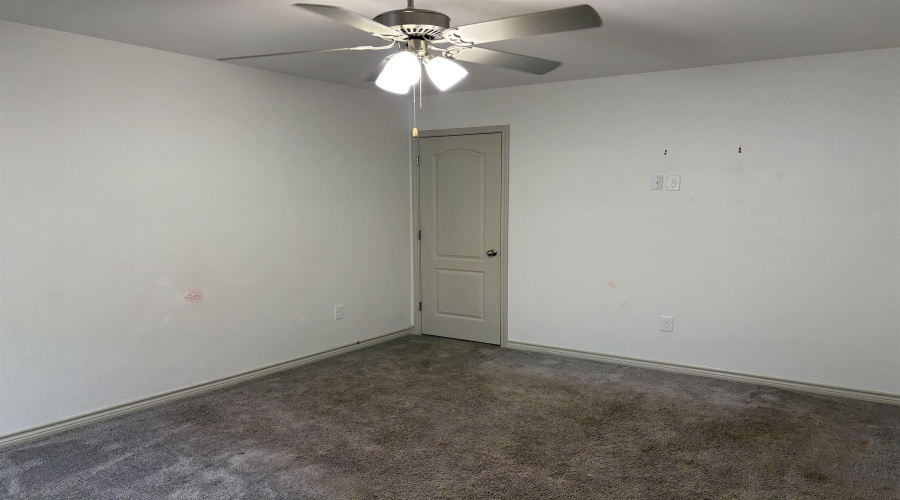 402 Placido Dr, Laredo, Texas 78045, 4 Bedrooms Bedrooms, 6 Rooms Rooms,3 BathroomsBathrooms,Residential,For Rent,402 Placido Dr,20262384