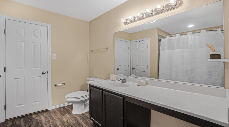 4421 Mercedes Dr, Laredo, Texas 78046, 3 Bedrooms Bedrooms, 3 Rooms Rooms,2 BathroomsBathrooms,Residential,For Sale,4421 Mercedes Dr,20262388