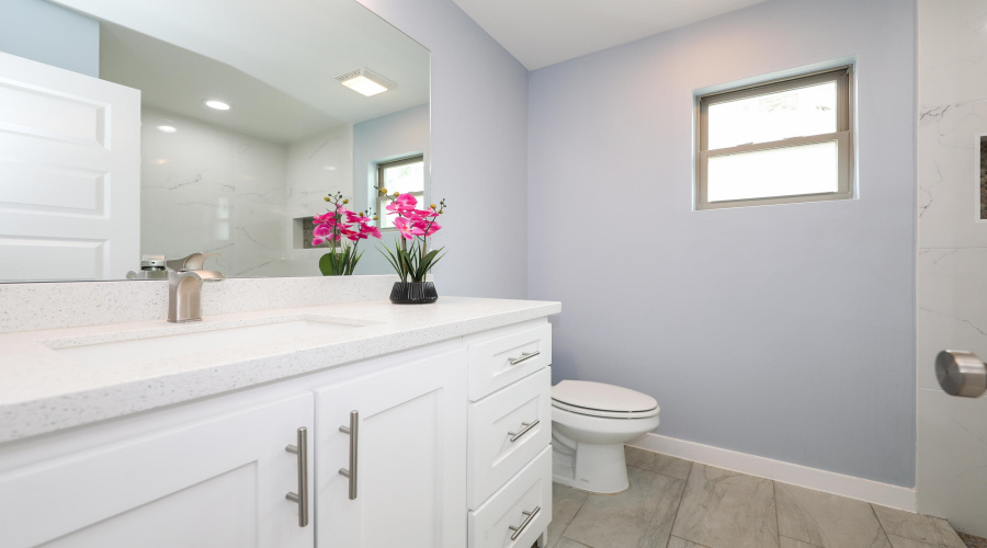3506 Jorge Sosa, Laredo, Texas 78046, 3 Bedrooms Bedrooms, 6 Rooms Rooms,2 BathroomsBathrooms,Residential,For Sale,3506 Jorge Sosa,20262389