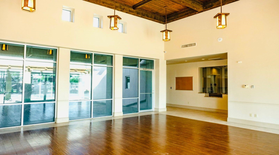 8607 McPherson Rd, Laredo, Texas 78045, 1 Room Rooms,2 BathroomsBathrooms,Commercial retail/office,For Rent,8607 McPherson Rd,20262395