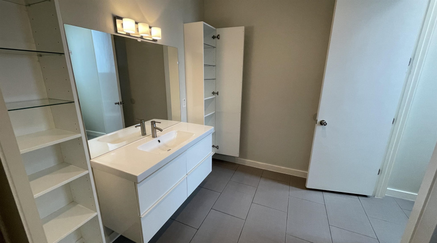 409 Shiloh Dr, LAREDO, Texas 78045, 2 Bedrooms Bedrooms, 6 Rooms Rooms,2 BathroomsBathrooms,Residential,For Rent,409 Shiloh Dr,20262390