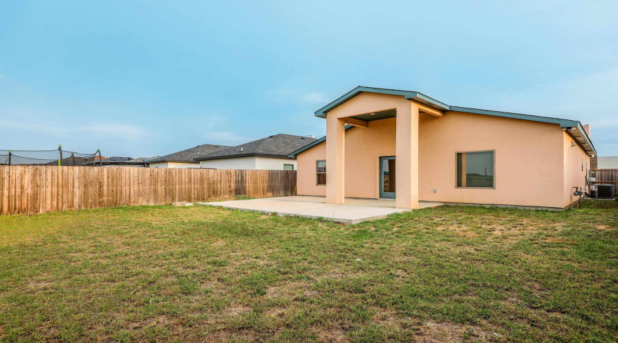 3506 Jorge Sosa, Laredo, Texas 78046, 3 Bedrooms Bedrooms, 6 Rooms Rooms,2 BathroomsBathrooms,Residential,For Rent,3506 Jorge Sosa,20262391