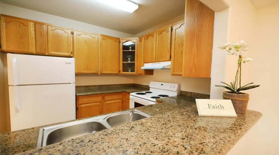 1000 Ranchway Dr, Laredo, Texas 78045, 3 Bedrooms Bedrooms, 6 Rooms Rooms,3 BathroomsBathrooms,Residential,For Sale,1000 Ranchway Dr,20262396