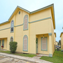 1000 Ranchway Dr, Laredo, Texas 78045, 3 Bedrooms Bedrooms, 6 Rooms Rooms,3 BathroomsBathrooms,Residential,For Sale,1000 Ranchway Dr,20262396