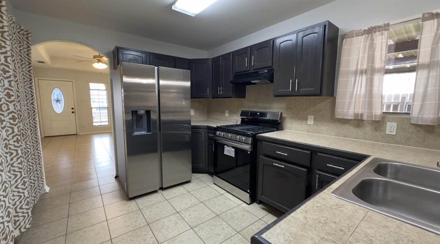 3601 Nubes Dr, Laredo, Texas 78046, 3 Bedrooms Bedrooms, 5 Rooms Rooms,2 BathroomsBathrooms,Residential,For Rent,3601 Nubes Dr,20262397
